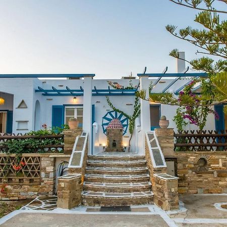 Ferienwohnung Θἔρως Tínos Exterior foto