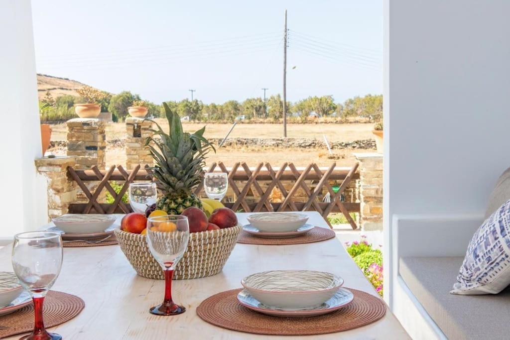 Ferienwohnung Θἔρως Tínos Exterior foto