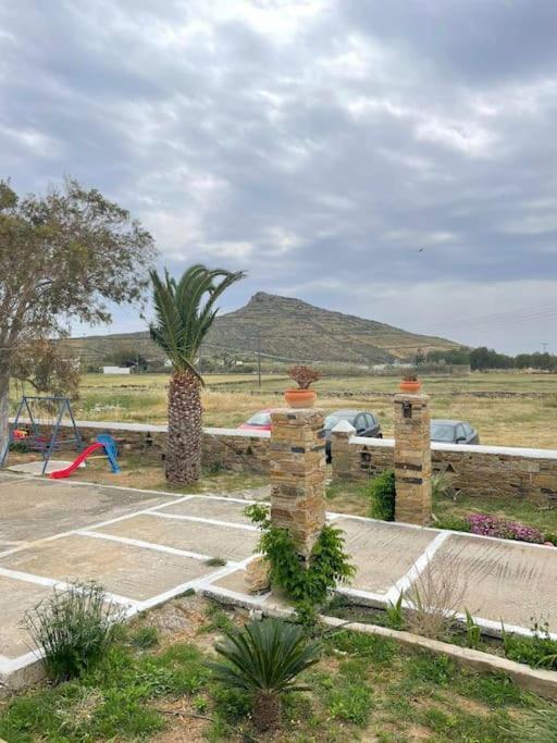 Ferienwohnung Θἔρως Tínos Exterior foto